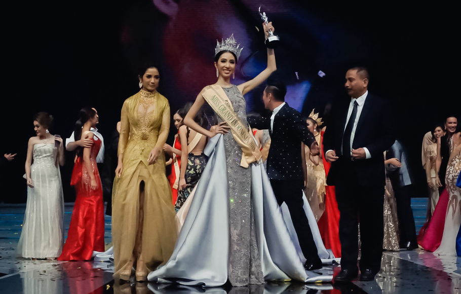 Miss Grand Indonesia Sampaikan Pesan Perdamaian