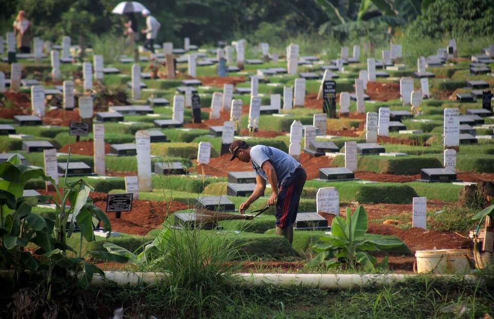 Kinatot cementeryo pinay public cemetery best adult free pic