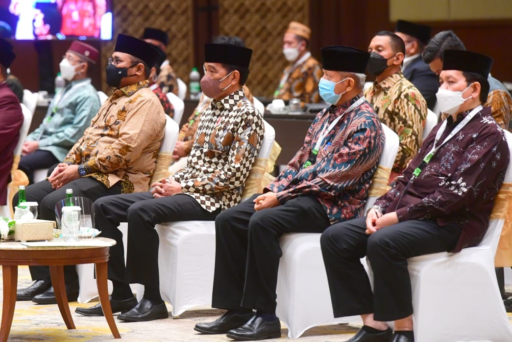Dikritik Waketum MUI, Jokowi Ajak Lihat Bukti
