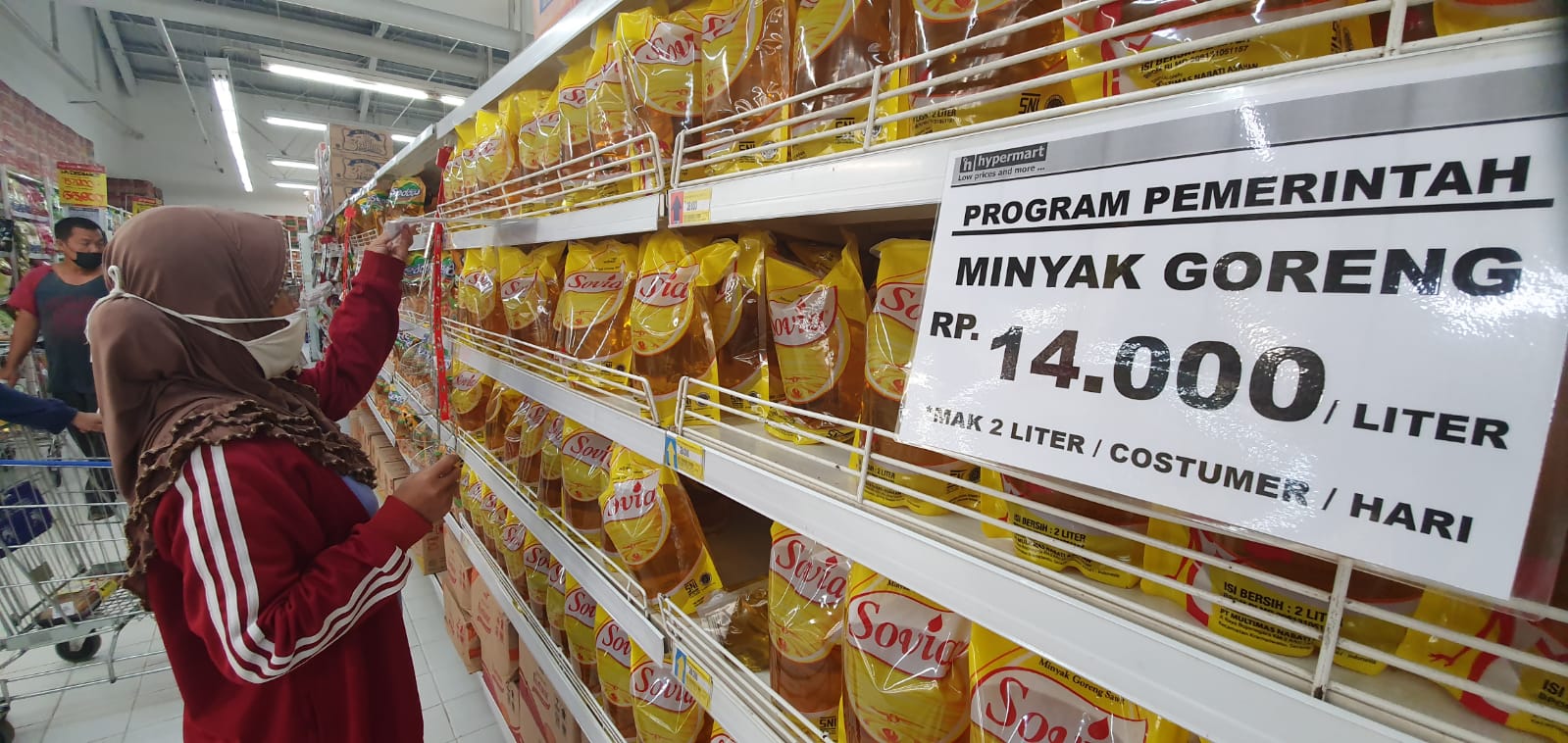 Harga Minyak Goreng di Pasar Bengkok Tangerang Tetap Tinggi
