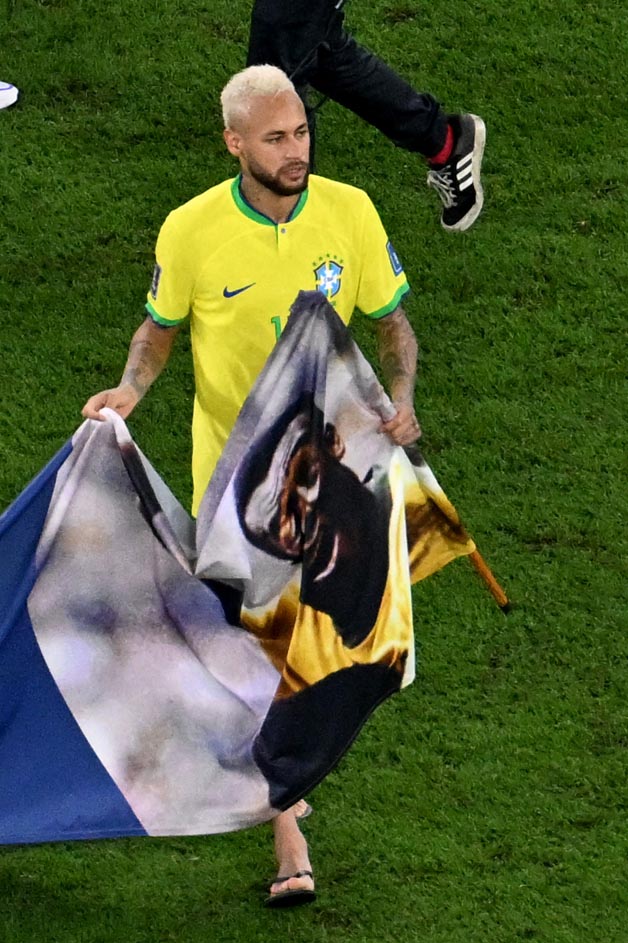 Brasil Tersingkir, Pele Beri Pesan Menyentuh untuk Neymar