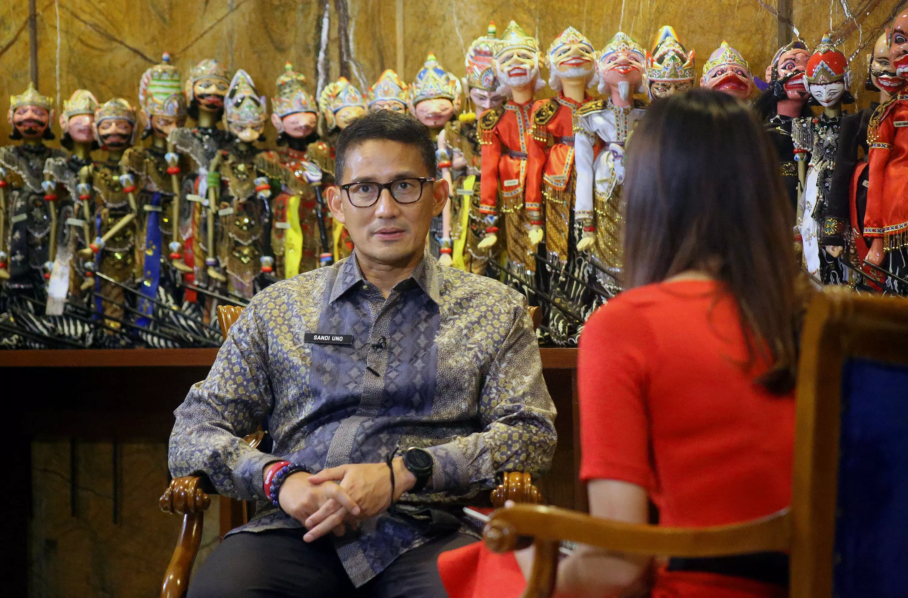 Menteri Pariwisata dan Ekonomi Kreatif, (Menparekraf) Sandiaga Uno saat wawancara khusus dengan B TV di eL Hotel, Bandung, Jawa Barat, Sabtu 27 Mei 2023.