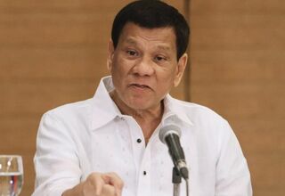 Duterte Bersumpah Lanjutkan Perang Narkoba setelah Lengser