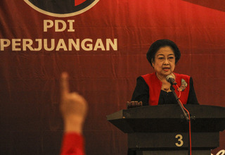 Haru Megawati Saat Resmikan Patung Bung Karno di Semarang