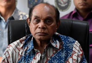 Freddy Numberi: Kasus Floyd dan Persoalan di Papua Berbeda