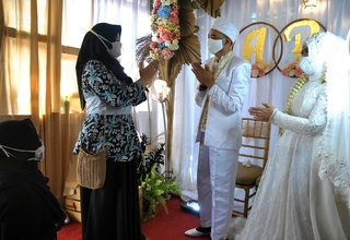 Gelar Pernikahan di Jakarta Kena Denda?