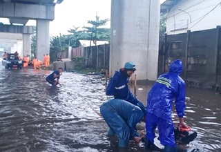 Hujan Deras, Kelapa Gading dan Tanjung Priok Sempat Tergenang