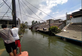 Periuk 5 Hari Banjir, Pemkot Tangerang Kerahkan 40 Pompa Air