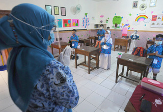 Sekolah Tatap Muka di Malang Berjalan Lancar, Dishub Cegah Kerumunan di Halte