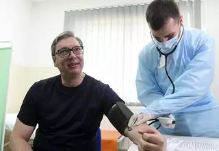 Presiden Serbia Disuntik Dosis Kedua Vaksin Covid-19 Sinopharm