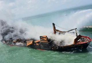 Kapal Kargo MV X-Press Pearl Akhirnya Tenggelam di Laut Sri Lanka