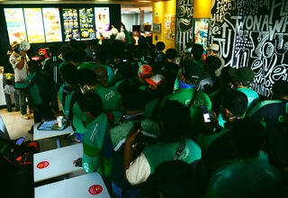 Kerumunan  BTS Meal , 9 Gerai McDonald s di Jaksel Kena Teguran
