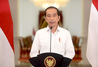 Jokowi Ingatkan Jajaran Menteri Fokus Tangani Covid-19