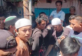 Polisi Ringkus Pembakar Mimbar Masjid Raya Makassar