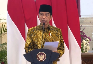 Jokowi: Indonesia Harus Jadi Pusat Gravitasi Ekonomi Syariah Dunia