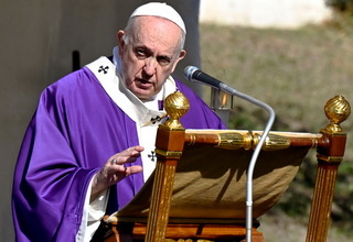 Paus Fransiskus Sebut Kekerasan pada Perempuan Berarti Menghina Tuhan