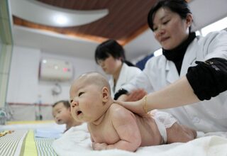 Tiongkok Laporkan Tingkat Kelahiran Terendah
