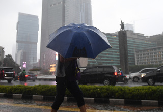 Selasa, Sebagian Jakarta Diguyur Hujan dari Siang hingga Sore