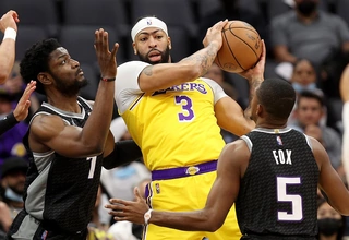 LeBron Absen, Duo Davis-Westbrook Bawa Lakers Menang