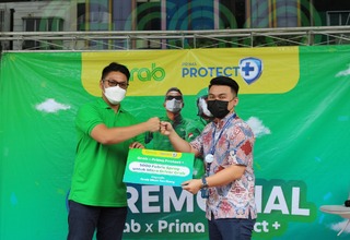 Prima Protect Plus Bagikan Paket Sanitasi untuk Mitra Grab