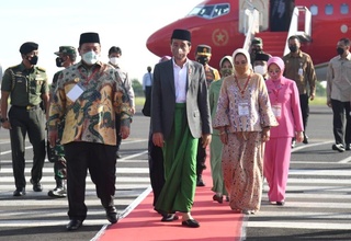 Jokowi Dorong Anak Muda NU dan Santri Jadi Gerbong Angkat Ekonomi Umat