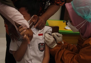 61 Juta Orang Terima Vaksinasi Dosis Ketiga di Indonesia