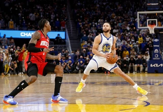NBA, Tembakan Curry di Detik Akhir Pertandingan Menangkan Warriors