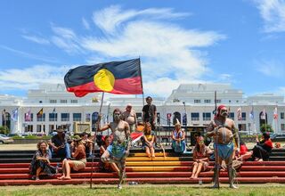 Australia Beli Hak atas Bendera Aborigin, Akhiri Perselisihan Panjang