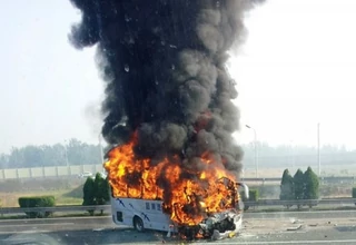 Tabrakan Bus di Nigeria, 20 Penumpang Tewas Terbakar