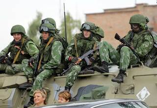Pasukan Rusia Jarah Ratusan Ribu Ton Bahan Pangan Ukraina