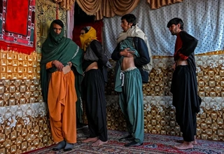Miskin dan Kelaparan, Warga Afghanistan Terpaksa Jual Ginjal