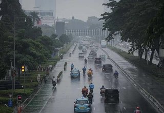 Hari Ini, Sebagian Jakarta Diguyur Hujan dari Siang hingga Malam