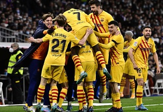 Barcelona Hadapi AS Roma di Trofi Joan Gamper