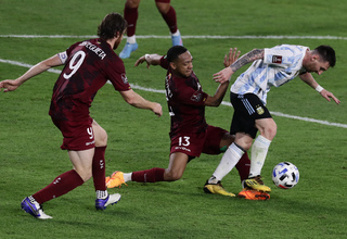 Argentina Kalahkan Venezuela 3-0, Messi Cetak 1 Gol