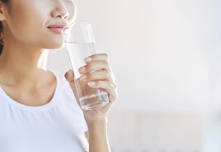 Minum Air Dapat Bantu Tingkatkan Metabolisme Tubuh