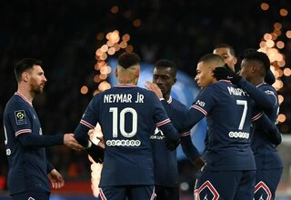 Mbappe, Messi, dan Neymar Bawa PSG Hancurkan Lorient