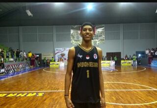 Pemain Indonesia Derrick Michael Xzaverrio Akan Tampil di NCAA