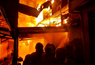 Kebakaran Pasar Lettu Bakri Hanguskan 116 Kios dan 21 Toko