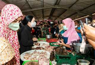 Puan Selalu Menanti Rendang Ayam Megawati Saat Lebaran