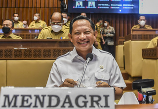 Tito Karnavian Minta Penjabat Gubernur Amankan Pilkada