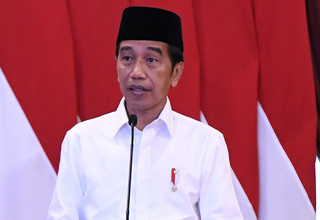 Hadapi Tantangan Global, Jokowi: Utamakan Produk Lokal
