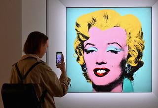 Lukisan Marilyn Karya Andy Warhol Laku Rp 2,8 Triliun