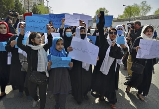 Uni Eropa Nilai Taliban Abaikan Aspirasi Perempuan Afghanistan