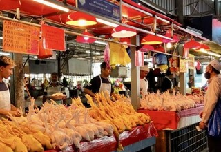 Malaysia Bakal Hentikan Subsidi Sejumlah Bahan Makanan