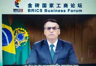 Bolsonaro: NDB Berpotensi Beri Keuntungan Ekonomi BRICS