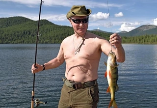 Penampilan Macho Putin Jadi Gunjingan Pemimpin G-7