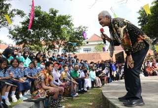 Ganjar Hadiri Pembukaan Borobudur Student Festival 2022
