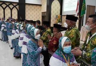 Gubernur Papua Barat Minta Jemaah Haji Berdoa bagi Indonesia
