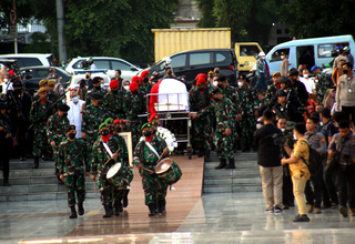 Suasana Sepi Rumah Duka Menteri Tjahjo Kumolo di Semarang
