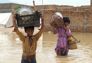 Banjir di Pakistan Mengakibatkan 77 Orang Tewas